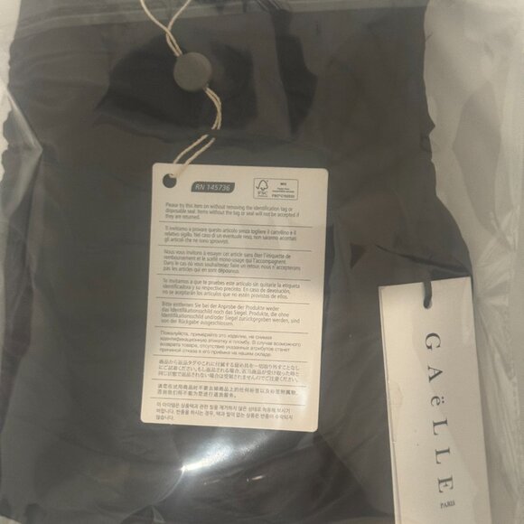 Gaelle Ruched Gathered Satin Black Pants - Picture 12 of 13